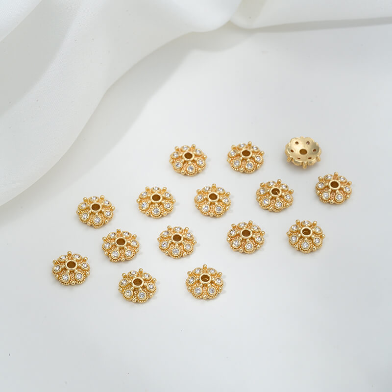 Inlaid with zircon snowflakes, daisy and plum blossoms, small bead holders