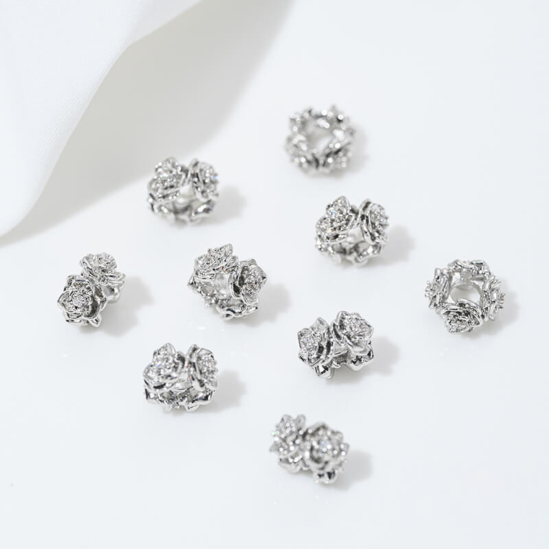 Platinum inlaid zircon snowflake spacer beads