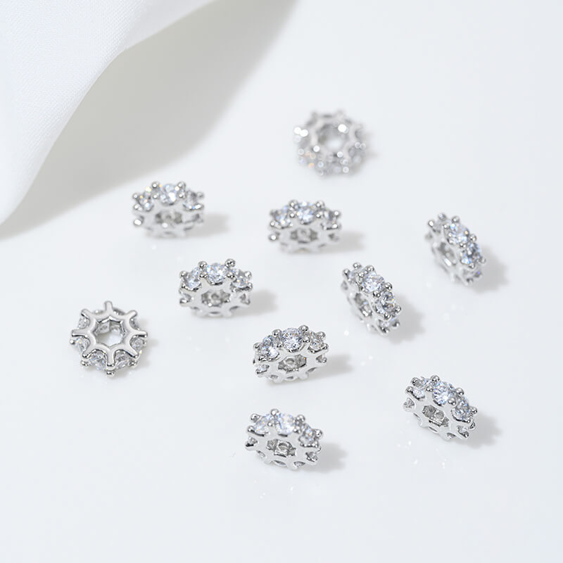 Platinum inlaid zircon snowflake spacer beads
