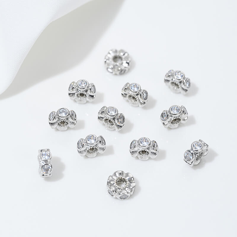Platinum inlaid zircon snowflake spacer beads