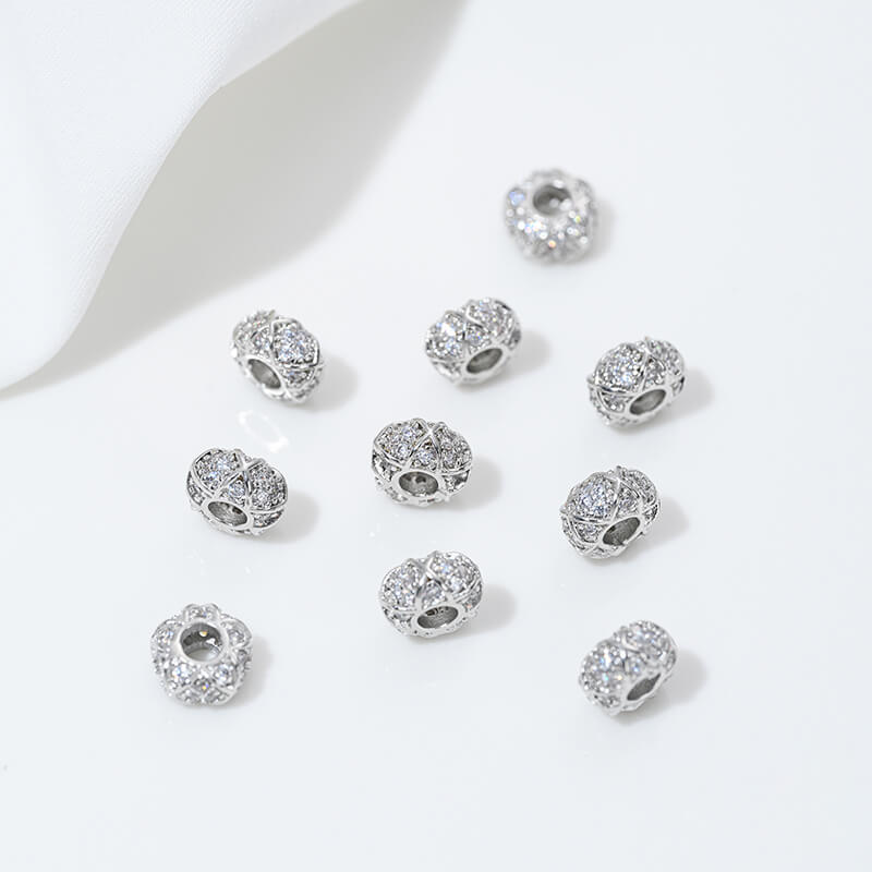 Platinum inlaid zircon snowflake spacer beads