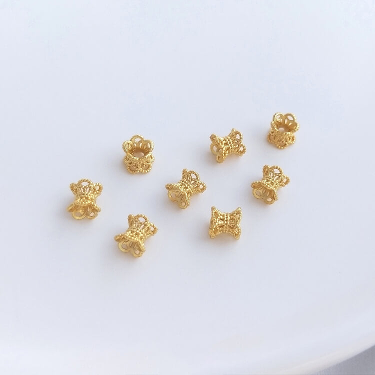 18K matte gold double-sided spacer beads four-leaf clover wreath crown bead spacer