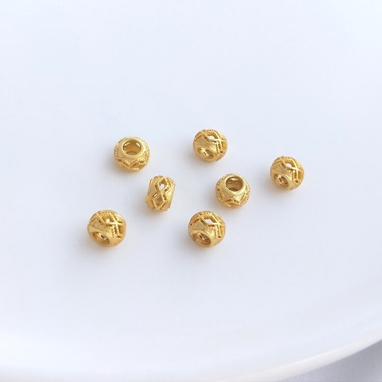 18K matte gold double-sided spacer beads four-leaf clover wreath crown bead spacer