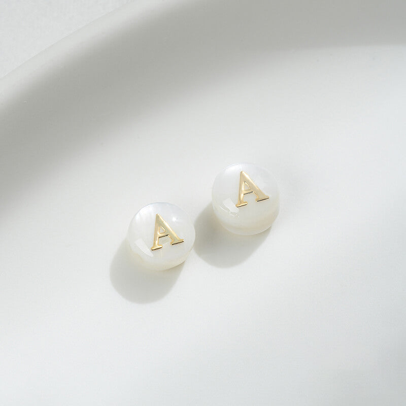Small size natural white butterfly shell double-sided metal 26 letter spacer beads