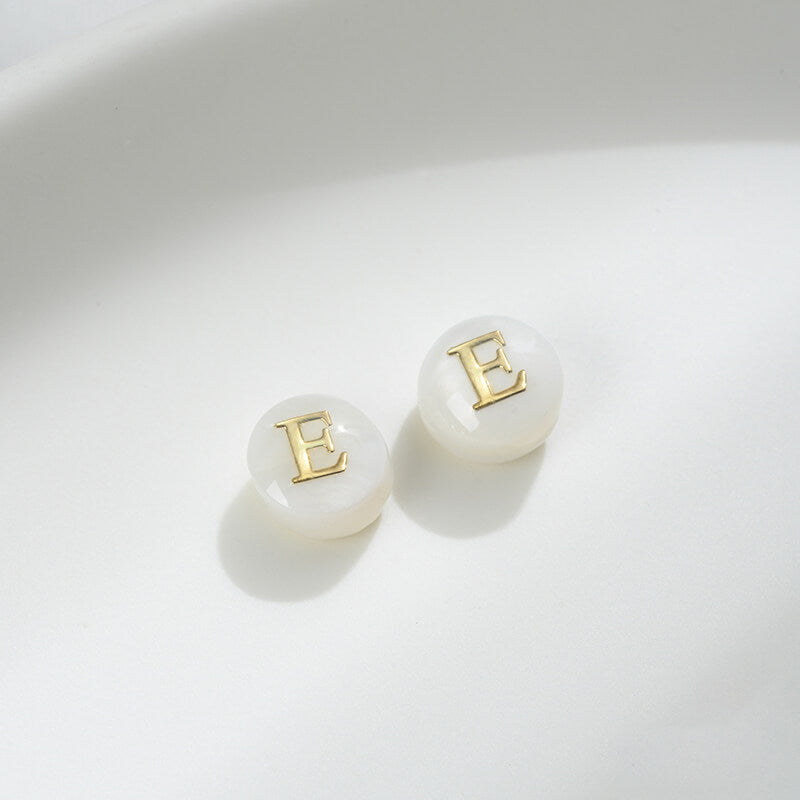 Small size natural white butterfly shell double-sided metal 26 letter spacer beads