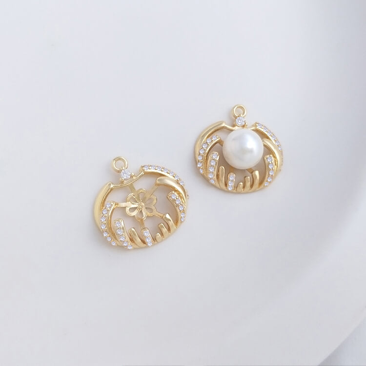 Micro-inlaid zircon pearl hollow necklace pendant