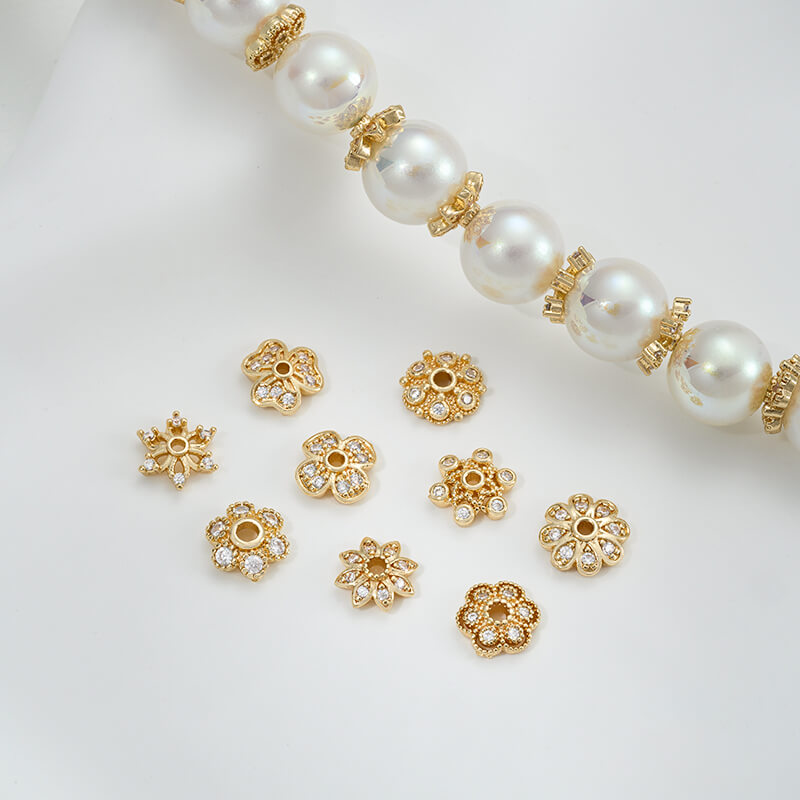 Inlaid with zircon snowflakes, daisy and plum blossoms, small bead holders
