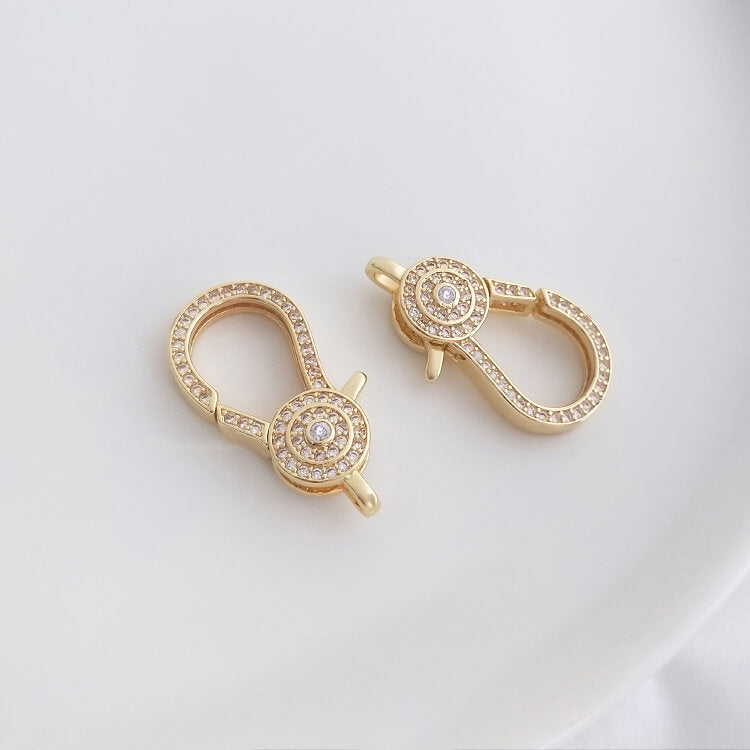 Micro-inlaid zircon five-pointed star bee peach heart-shaped high-end jewelry lobster clasp