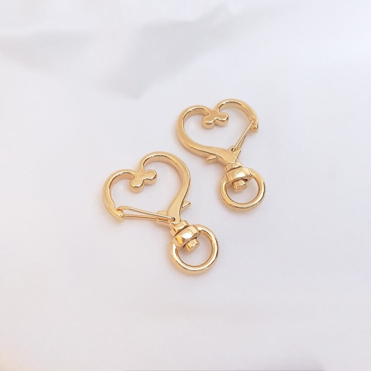 Cat head five-pointed star keychain heart-shaped 14k gold-plated spring lobster clasp