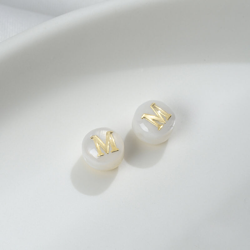 Small size natural white butterfly shell double-sided metal 26 letter spacer beads