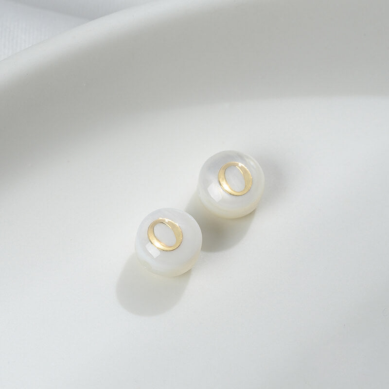 Small size natural white butterfly shell double-sided metal 26 letter spacer beads