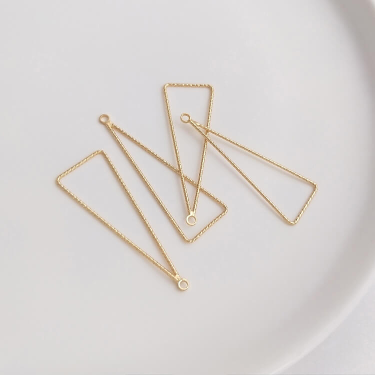 DIY pendant with hanging geometric frame, round water drop, triangle and heart shape