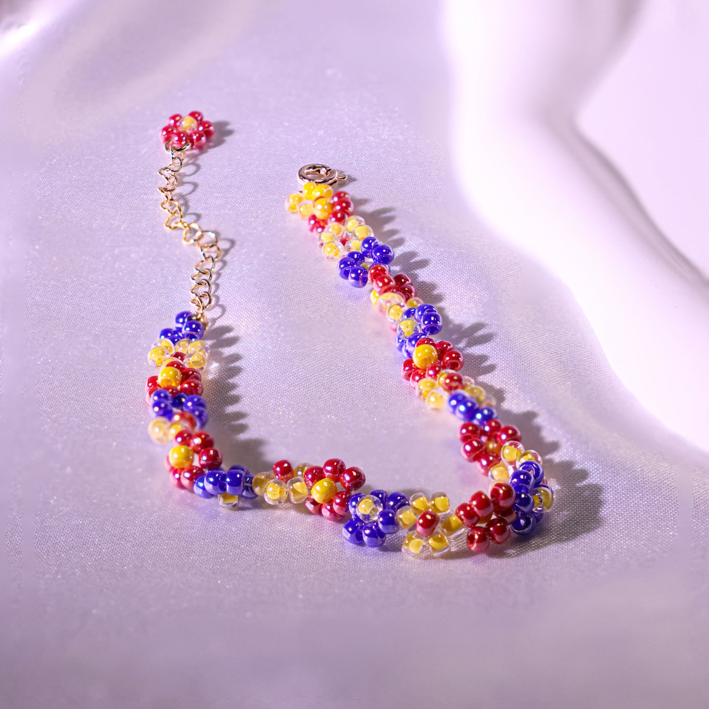 Chirimiri Handmade Flower Bracelet – Snow White Series Daisy Bracelets Halloween Holiday Bracelets High Quality Fashion Jewelry Halloween Costume Accessories Fairy Tale Bracelets For Women And Girls