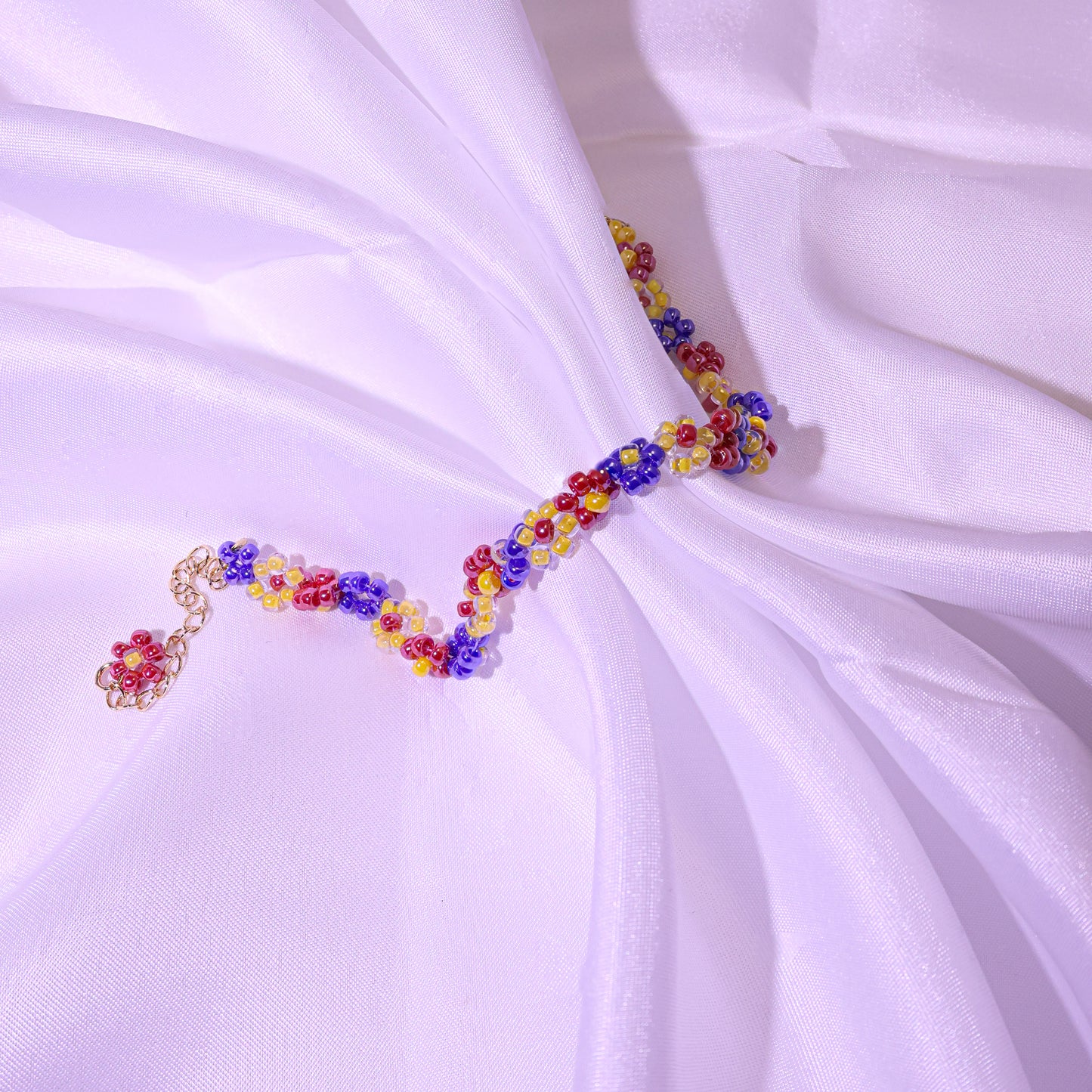 Chirimiri Handmade Flower Bracelet – Snow White Series Daisy Bracelets Halloween Holiday Bracelets High Quality Fashion Jewelry Halloween Costume Accessories Fairy Tale Bracelets For Women And Girls