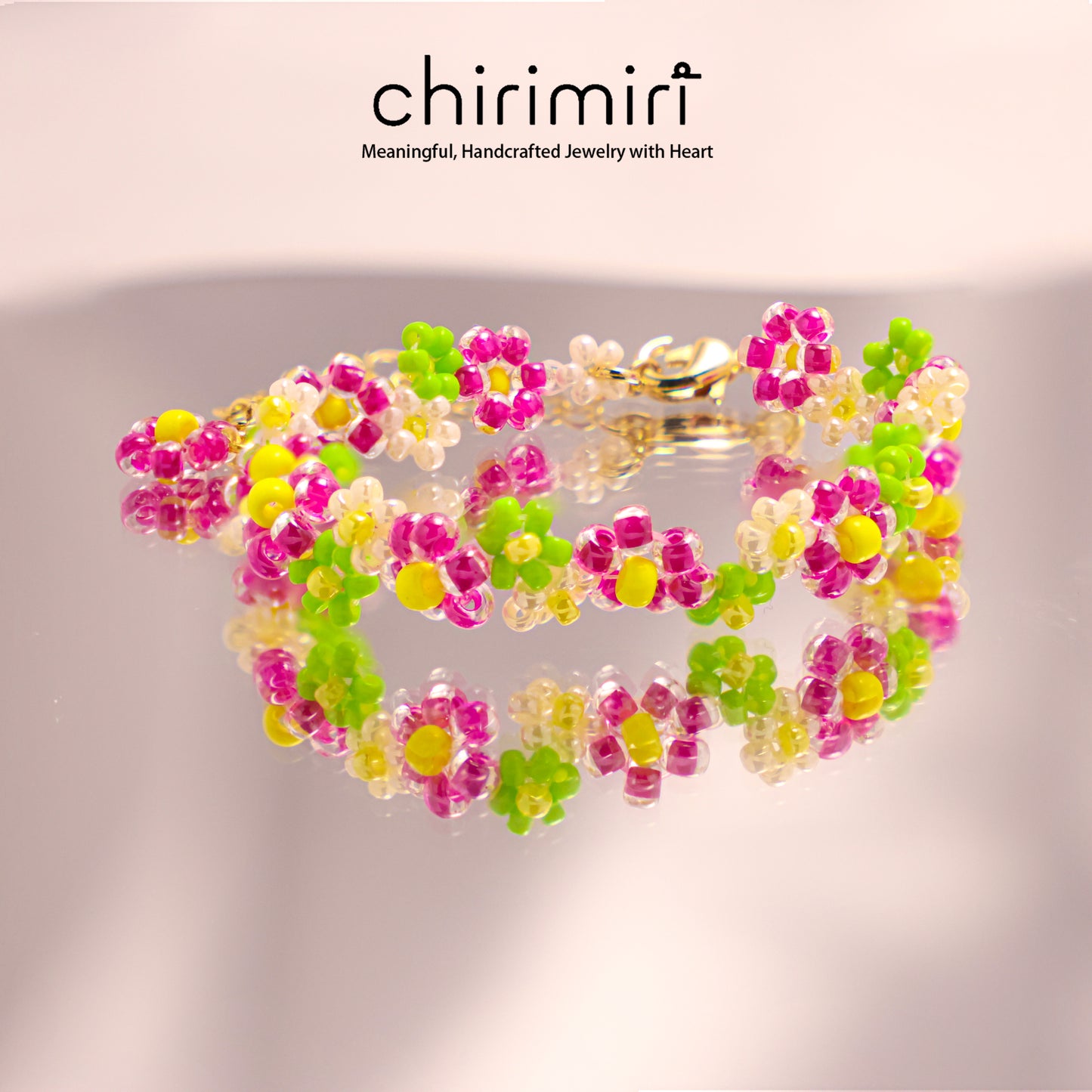 Chirimiri Handmade Jewelry -Summer Vacation Vibe Daisy Flower Bracelet – Tropical Flower Series Gifts Girlfriend Beaded Bracelets Colorful Daisy Design