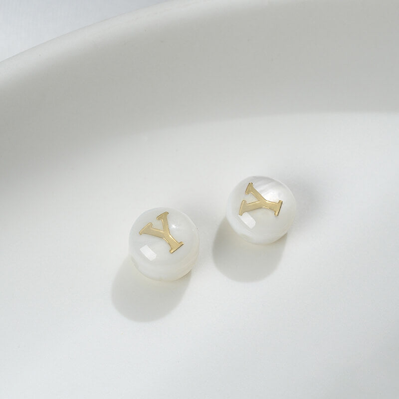 Small size natural white butterfly shell double-sided metal 26 letter spacer beads