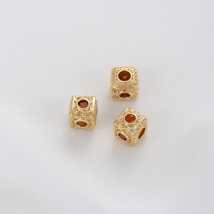 Retro pattern with colored zirconium square spacer beads on all four sides