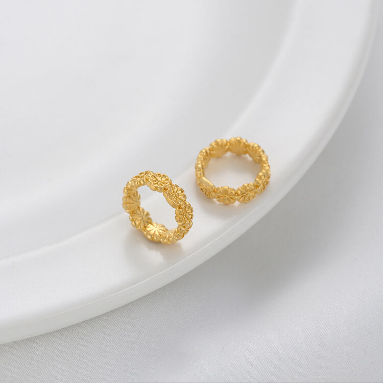 Garland hollow lantern round bead four-leaf clover lotus auspicious cloud Ruyi spacer bead