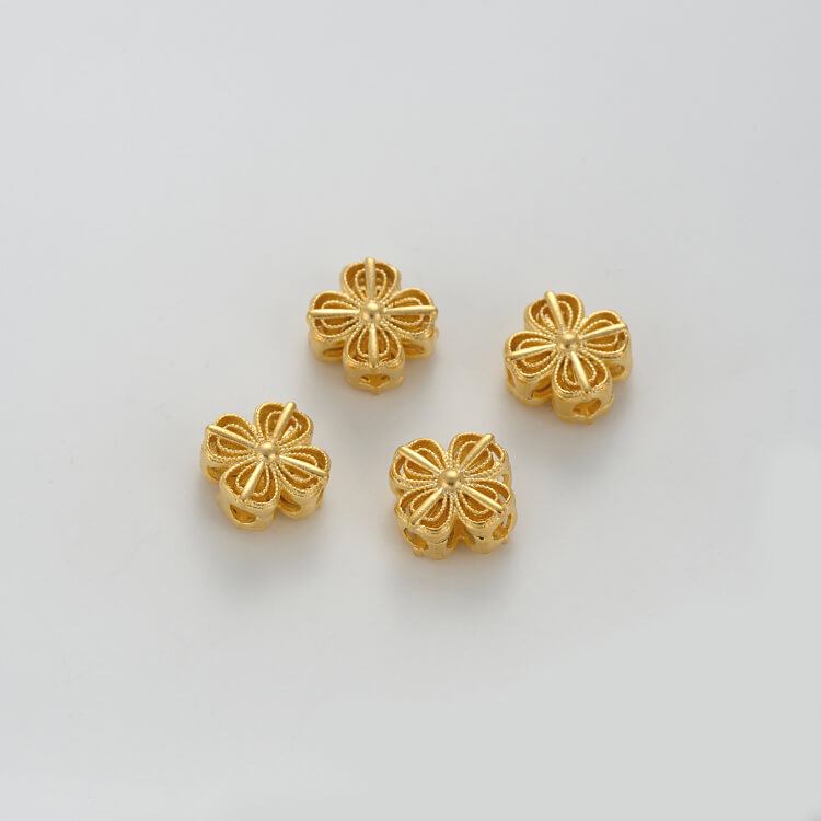 Garland hollow lantern round bead four-leaf clover lotus auspicious cloud Ruyi spacer bead