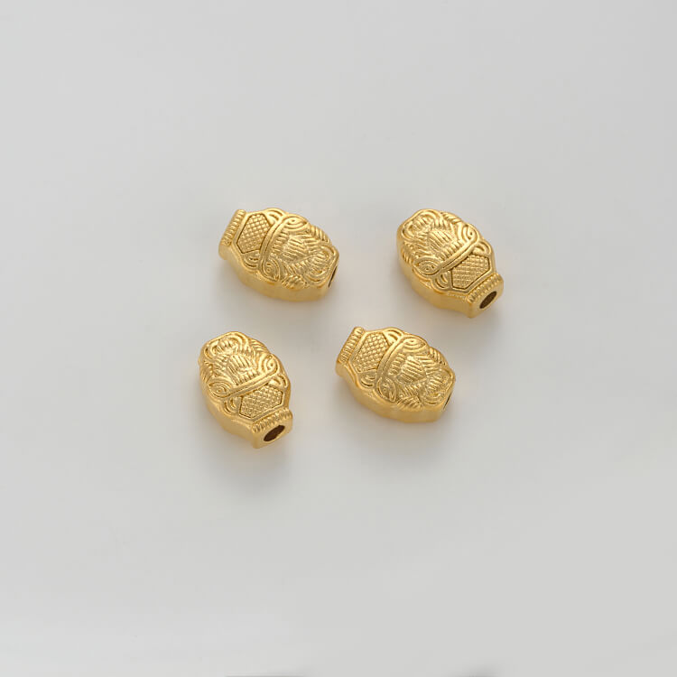 Garland hollow lantern round bead four-leaf clover lotus auspicious cloud Ruyi spacer bead