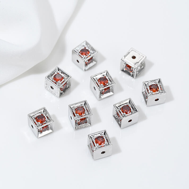 3D square spacer beads with zircon 14K white k