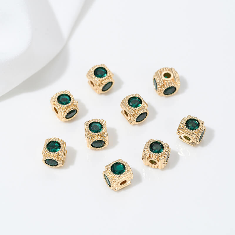 3D square spacer beads with zircon 14K white k