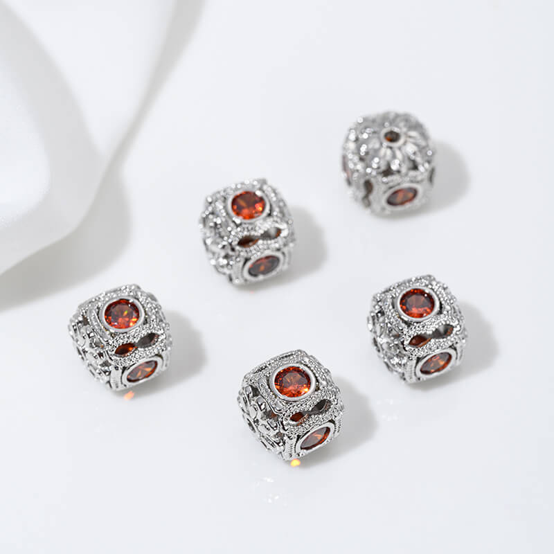 3D square spacer beads with zircon 14K white k