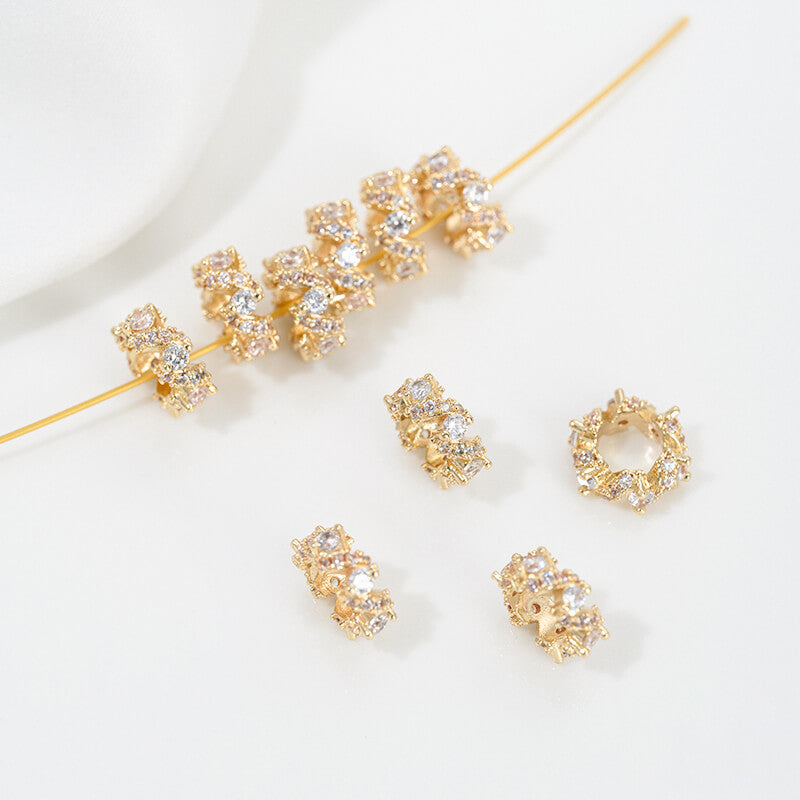 Micro-inlaid zircon 14K gold-plated color-preserving snowflake isolation beads