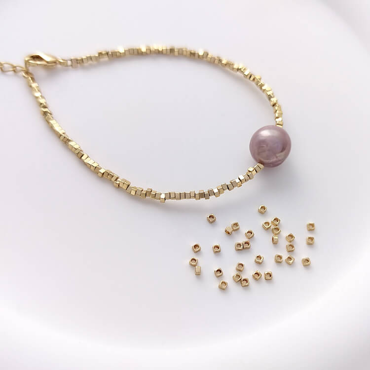 Small gold and silver pieces, small square beads Copper-coated 14K real gold, thick silver
