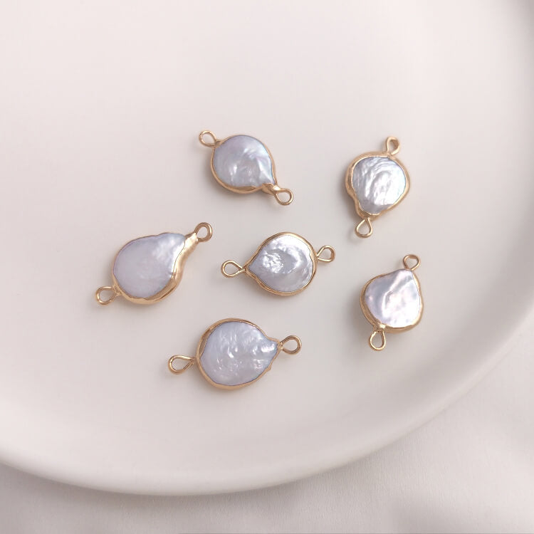 Baroque Pearl Pendant 11×20mm Double-Hole Gold