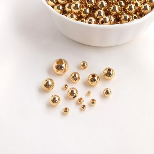 14k gold-plated scattered pearls polished round beads bracelet isolated beads