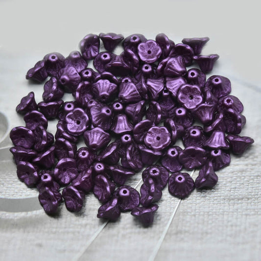 Czech Bell Flower Beads -White Alabaster Pastel Bordeaux 5x8 mm, 02010-25032(300 pcs)