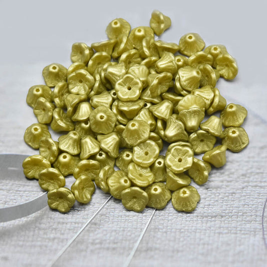 Czech Bell Flower Beads - White Alabaster Pastel Lime 5x8 mm, 02010-25021(300 pcs)