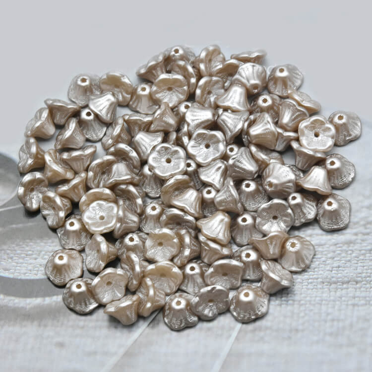 Czech Bell Flower Beads - White Alabaster Pastel Taupe  5x8 mm，02010-25005(300 pcs）