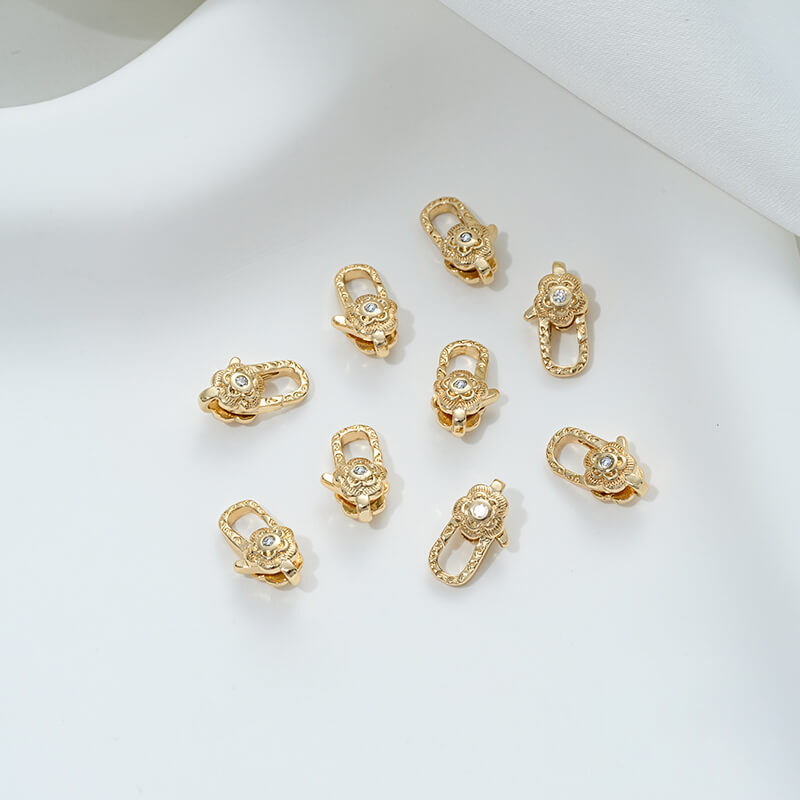 Inlaid with zircon lobster clasp flower-shaped spring clasp