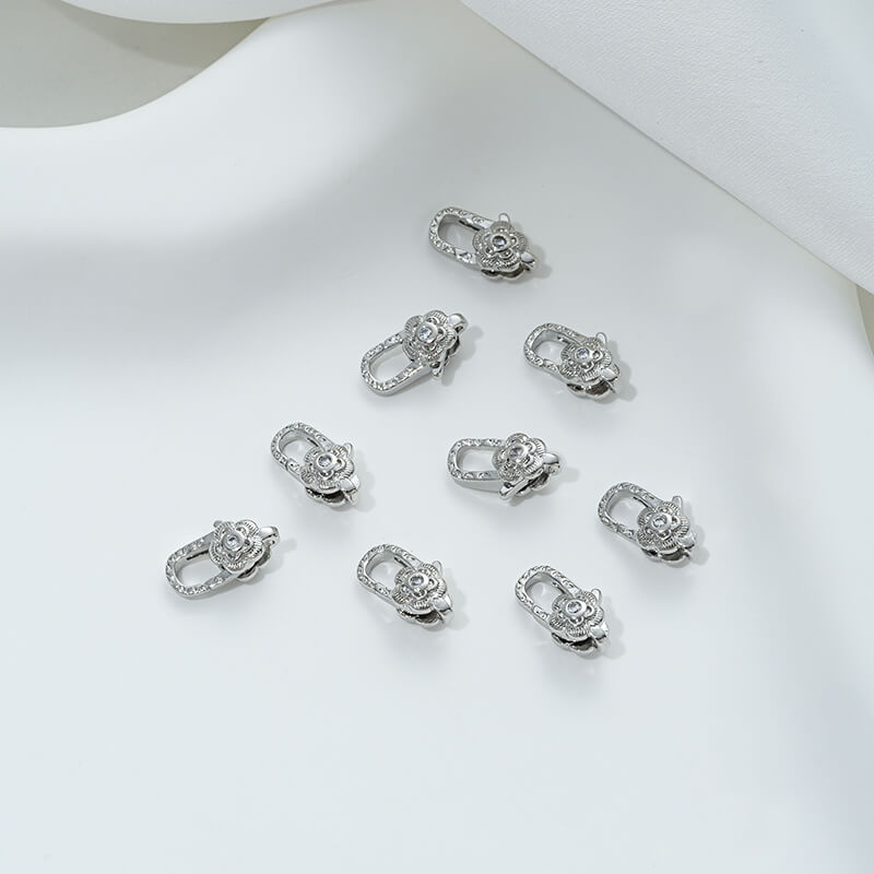 Inlaid with zircon lobster clasp flower-shaped spring clasp