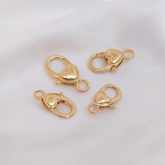 Heart-shaped spring lobster clasp