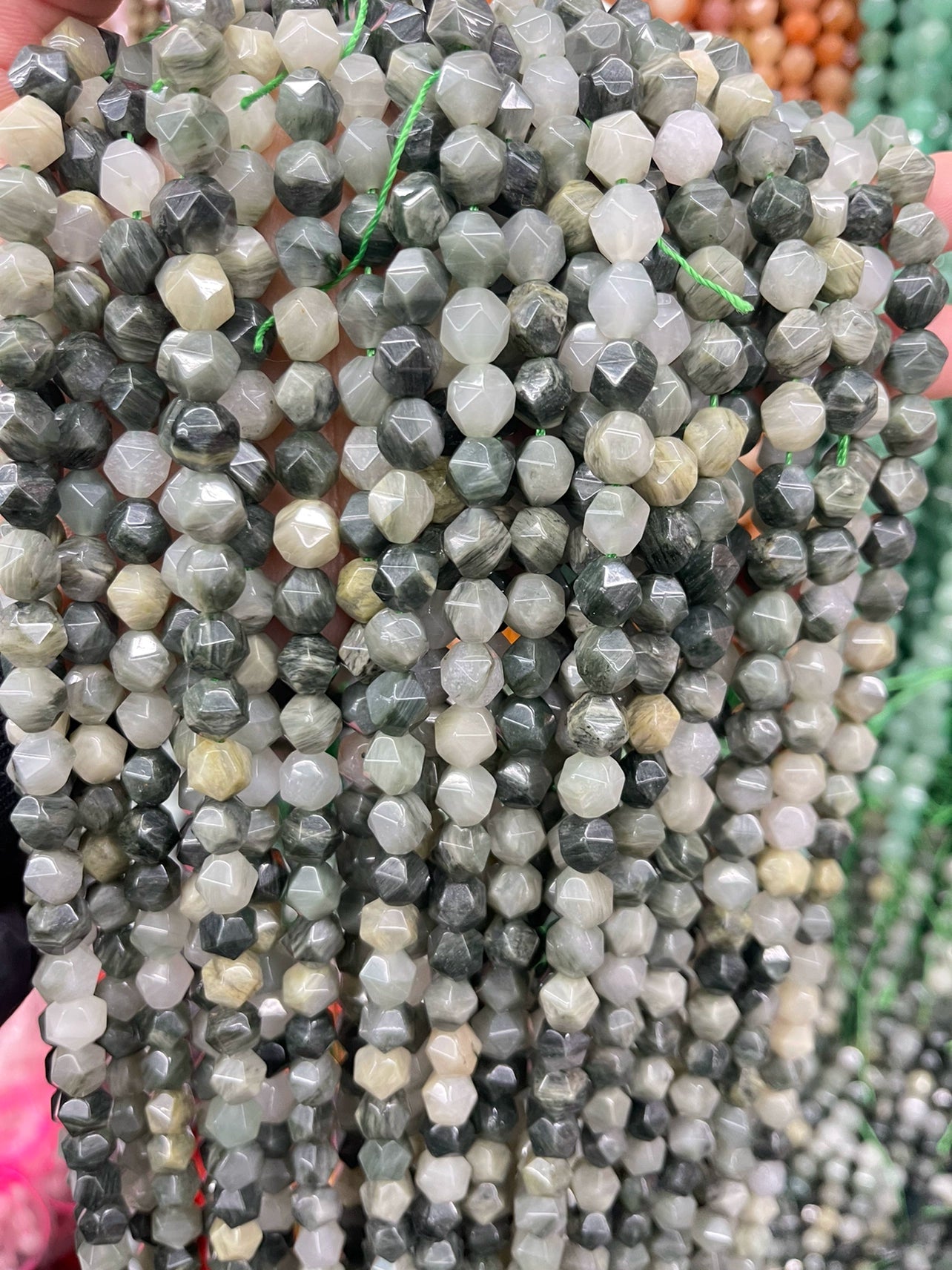 Large cut green straw stone red stone Indian agate violet stone loose beads