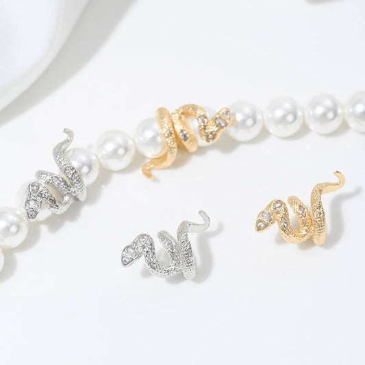 Snake-shaped spacer bead ring with zircon