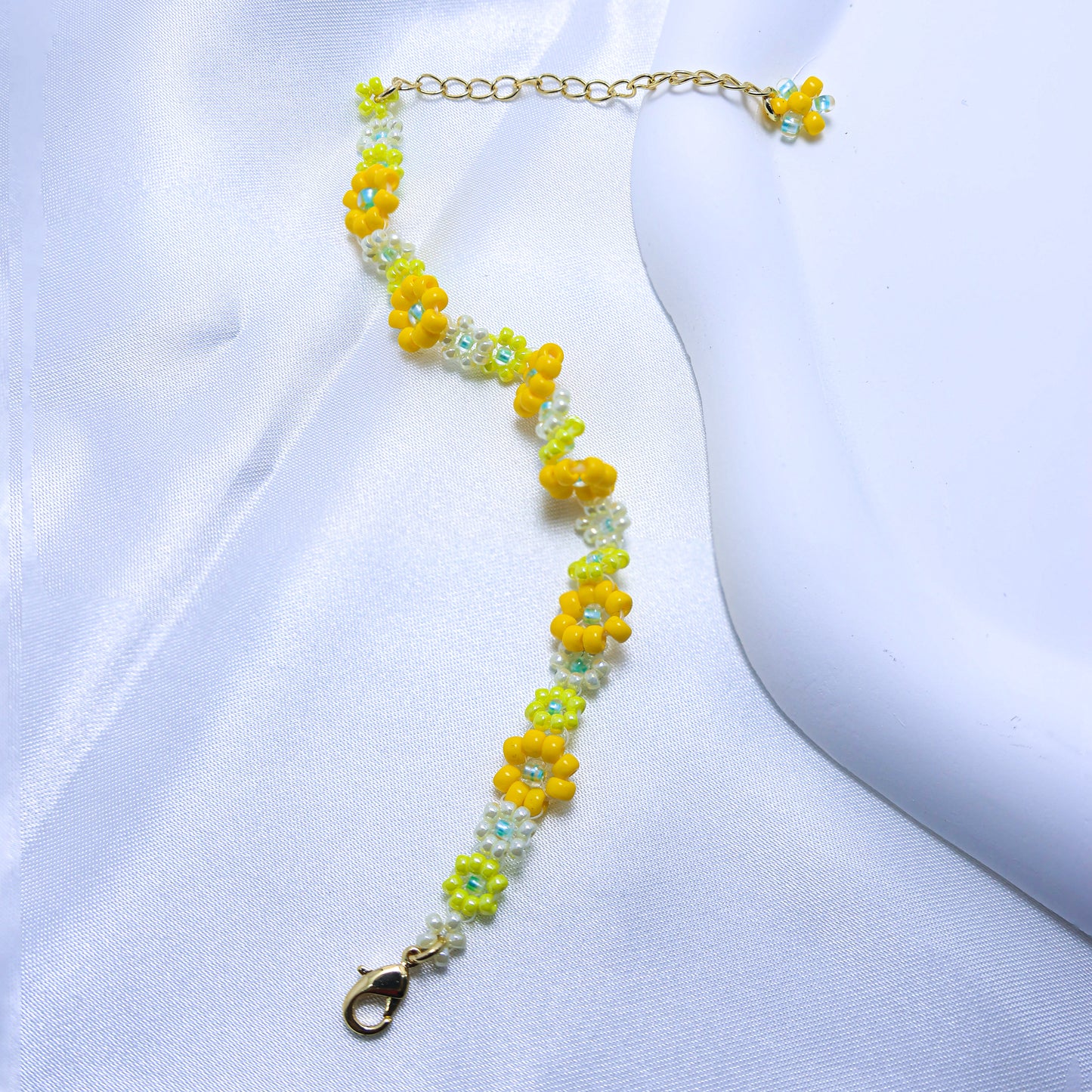 Chirimiri Handmade Summer Vacation Vibe Bracelet –  Sunshine Bloom Series