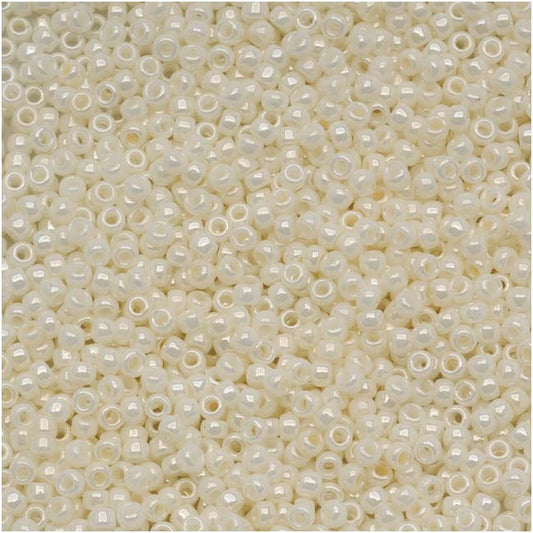 Toho Round Seed Beads 15/0 #122 Opaque Lustered Navajo White 5g